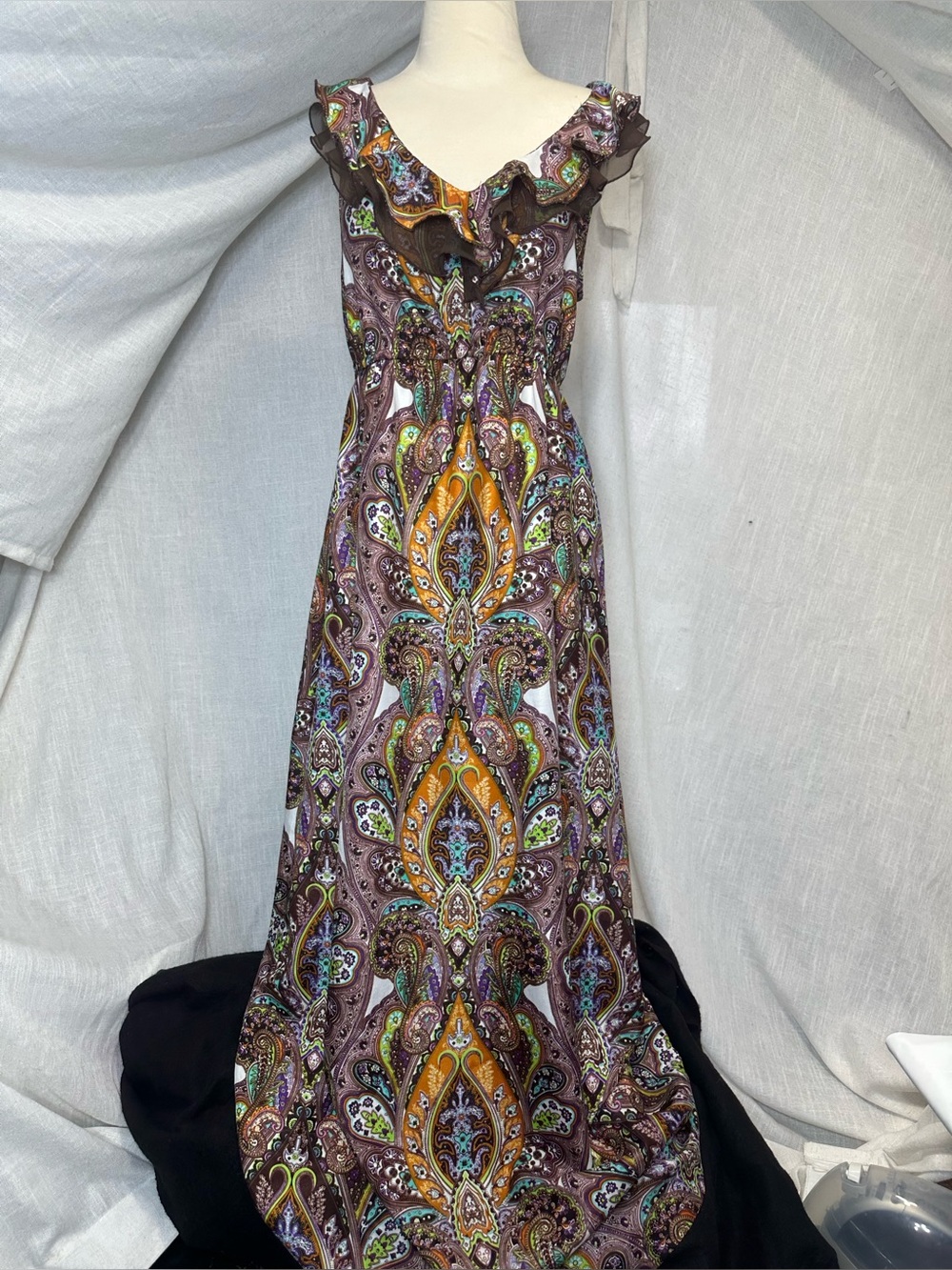 ECI New York Paisley Maxi Boho Ruffle V-Neck Dress in Brown and Gold